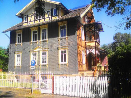 Haus Amelie Apartment Bad Salzungen Luaran gambar